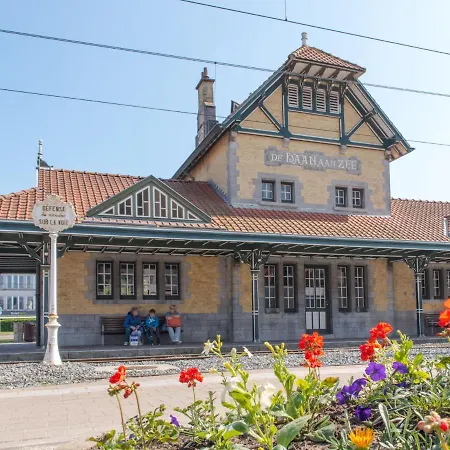 Du Parc With Seaview By Interhome